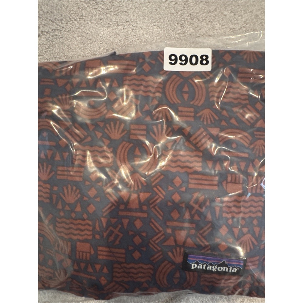 Patagonia Shorts Mens Small RUST/BLACK AZTEC Baggies Swim Trunks Lined - Picture 16 of 16